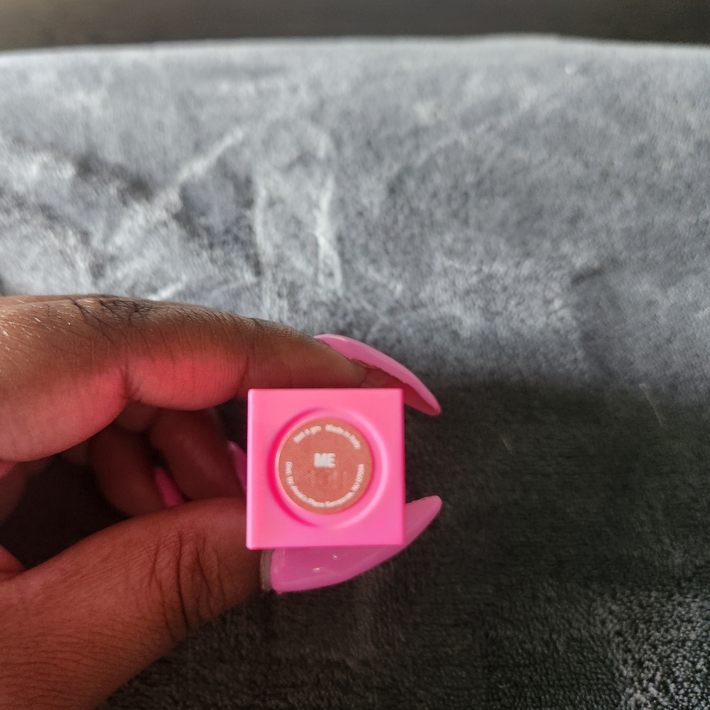 Juvia's Place Pink Lipstick - ME Shade